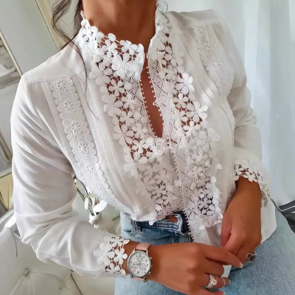 Timeless Elegant Blouse for Women - Sophisticated Style with a Flattering Fit