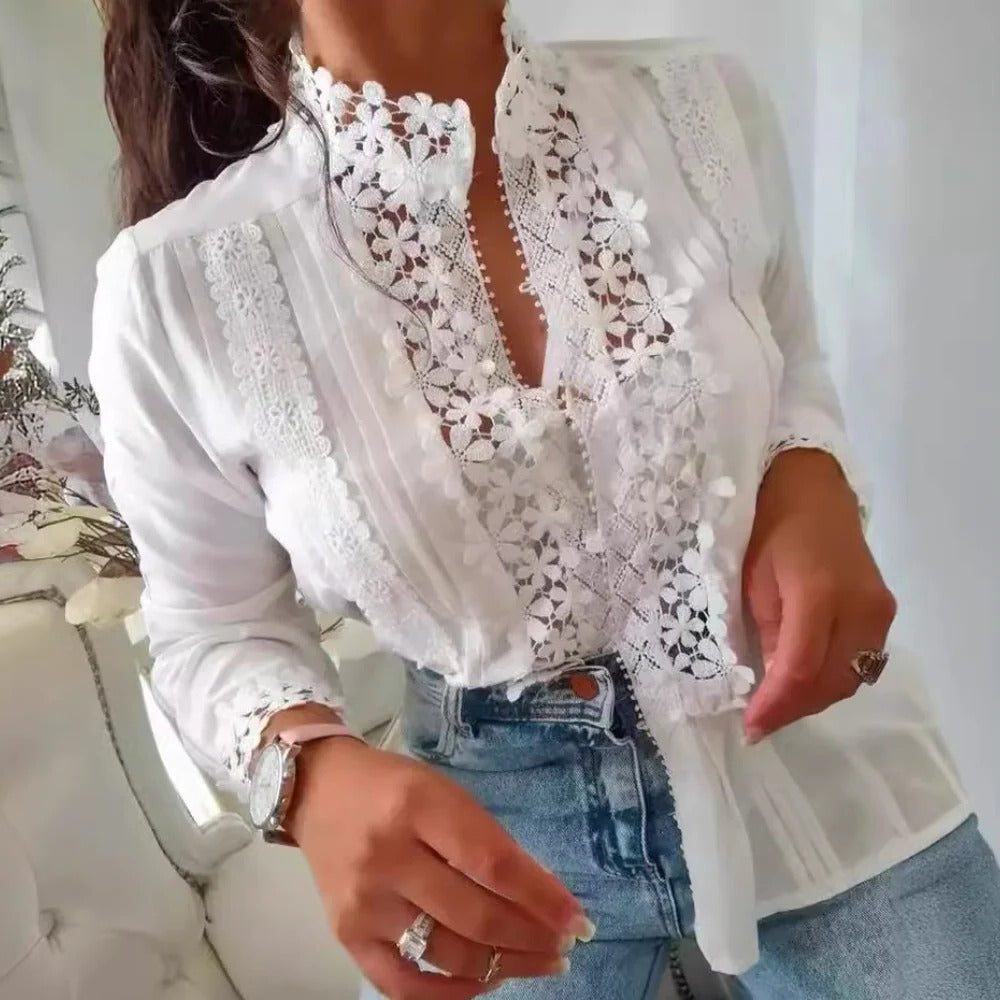 Timeless Elegant Blouse for Women - Sophisticated Style with a Flattering Fit